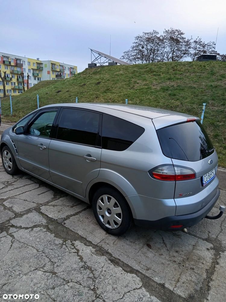 Ford S-Max - 7