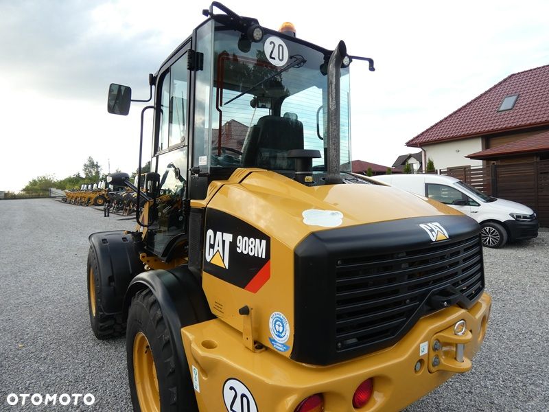 Caterpillar CAT 908M z Niemiec / Tylko 2.855mtg serwisowany / - 18