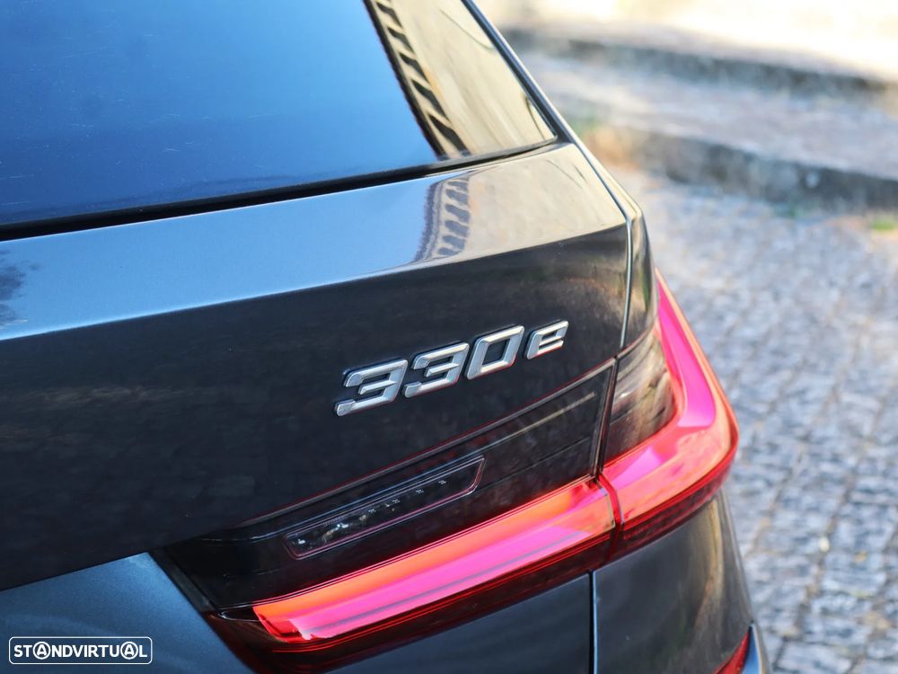 BMW 330 e Aut. M Sport - 7