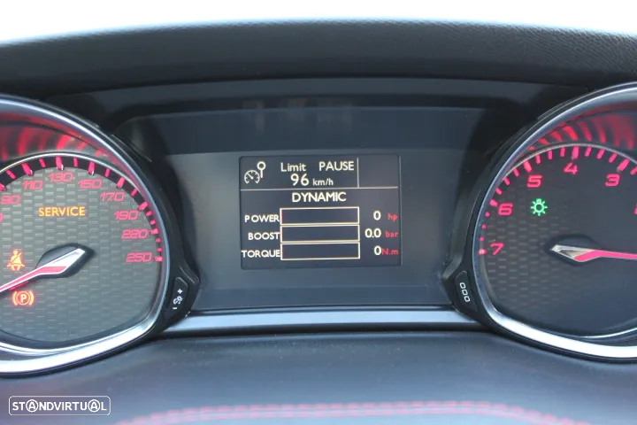Peugeot 308 1.6 e-THP GT - 38