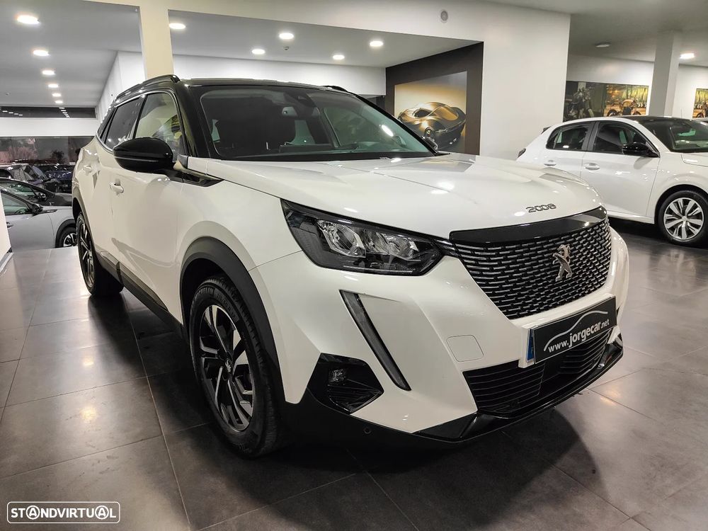 Peugeot 2008 1.2 PureTech Allure - 4