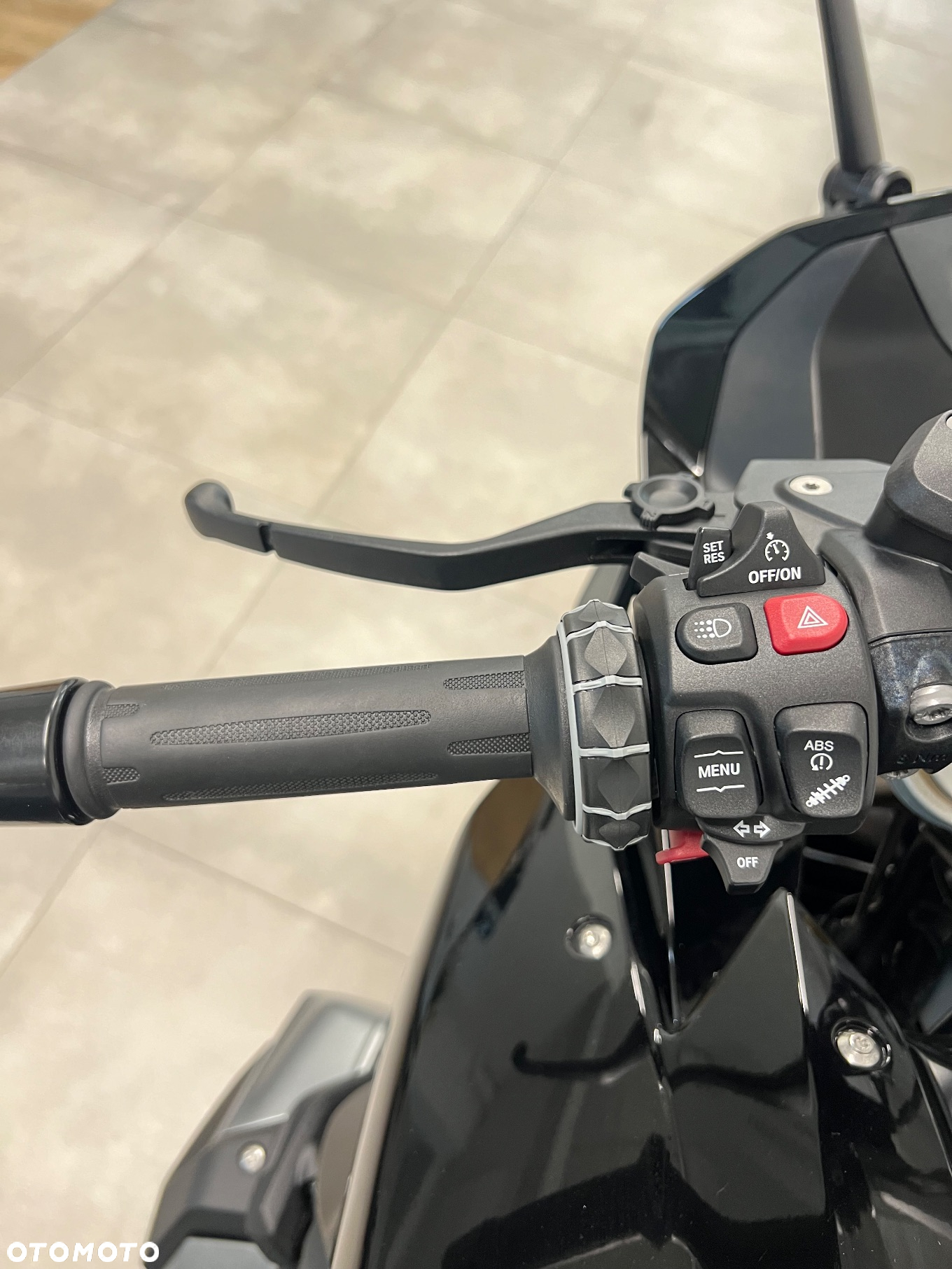 BMW R - 12