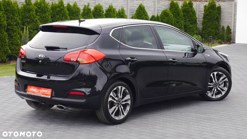 Kia Ceed 1.6 GDI ISG Platinum Edition - 7