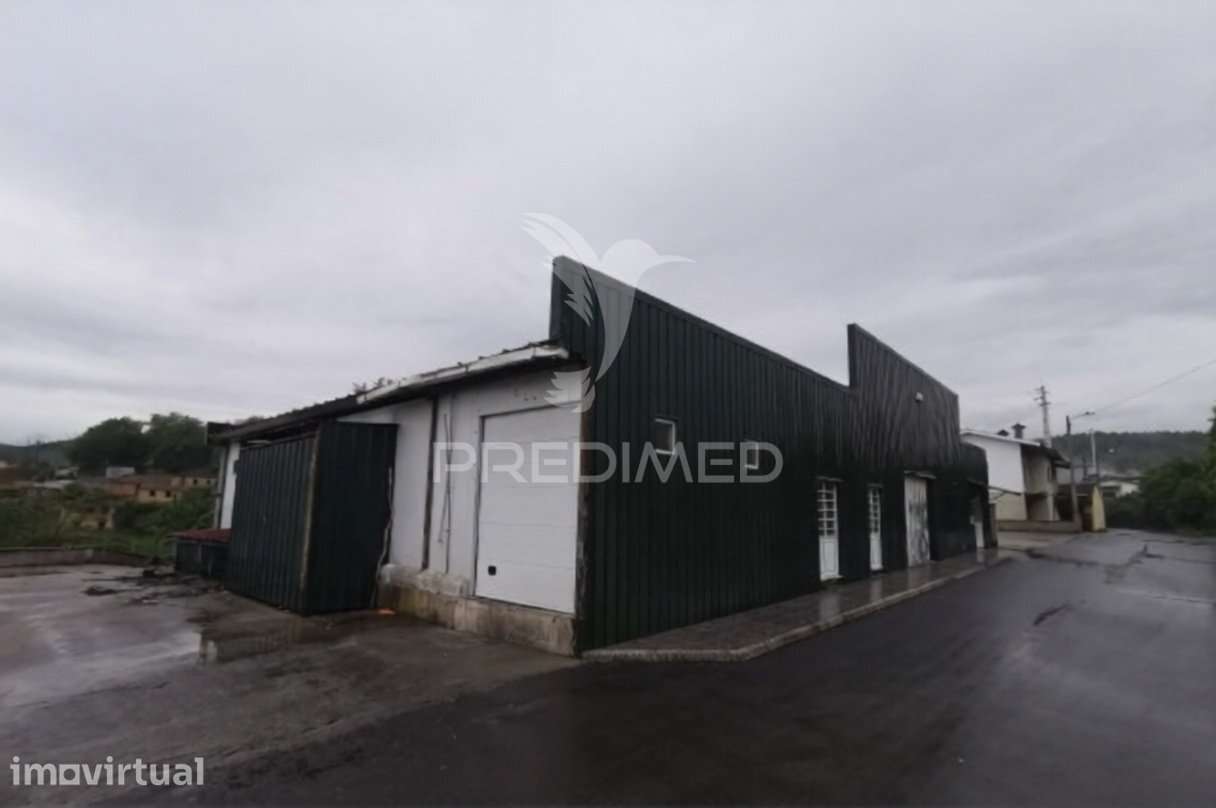 Armazém Industrial com potencial comercial em Préstimo - Águeda - Grande imagem: 2/18