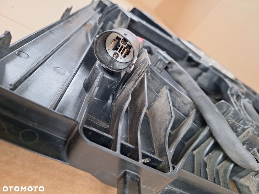 CAŁY-NIE KLEJONY! WENTYLATOR OBUDOWA CHŁODNICY NISSAN X-TRAIL T32 LIFT 19- 1,7 dci 19- ORYG. 21481HV80B EW / T224806 A / - 8