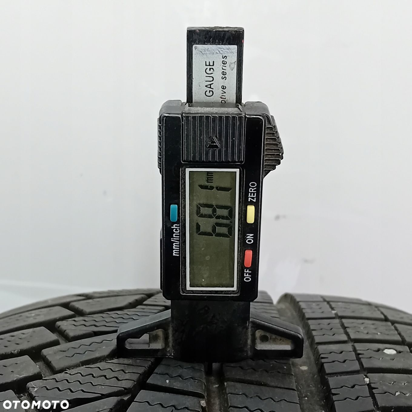 4x 225/60R17 opony zimowe Hankook Winter icept Evo2 6mm 86278 - 4