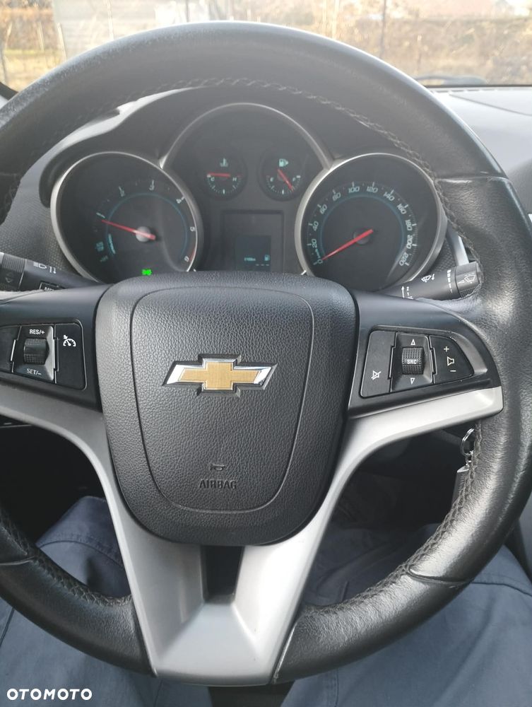 Chevrolet Cruze 1.7 D LT+ - 7