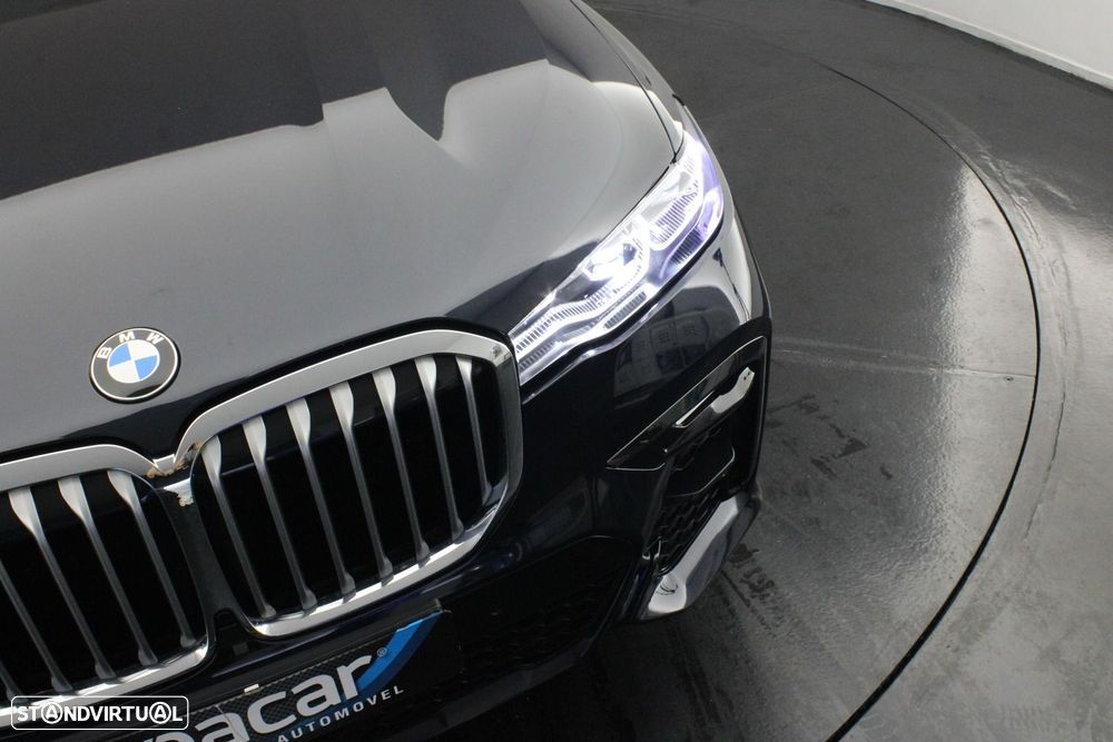 BMW X7 40 d xDrive Pack M — fotografia 58