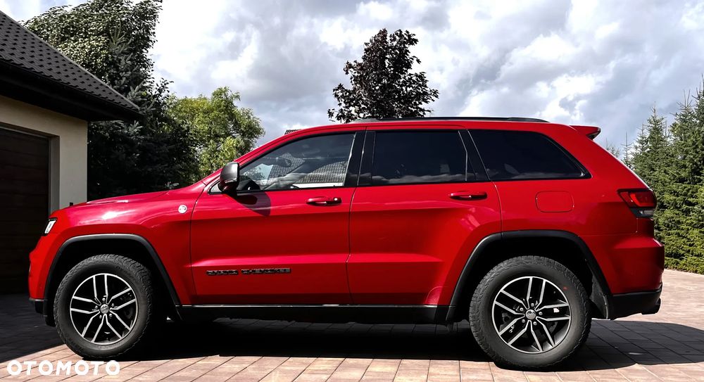 Jeep Grand Cherokee - 8
