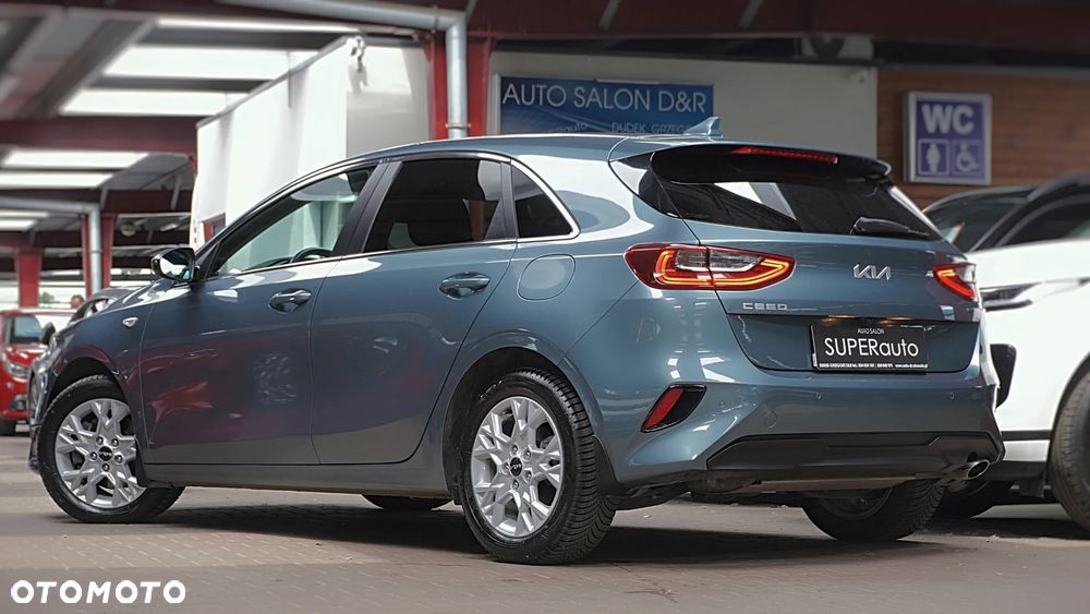 Kia Ceed 1.5 T-GDI M - 8