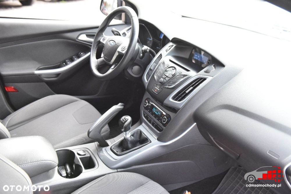 Ford Focus - 24