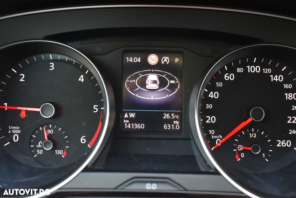 Volkswagen Passat 2.0 TDI DSG Comfortline - 6
