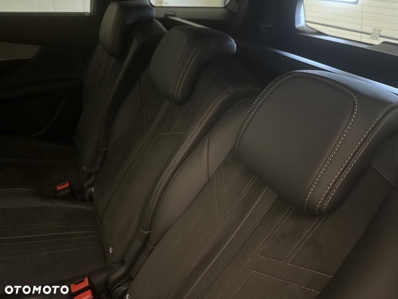 Peugeot 5008 - 19