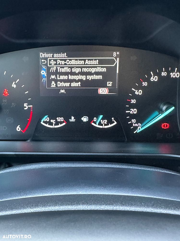 Ford Focus 2.0 EcoBlue Start-Stopp-System TITANIUM X - 31