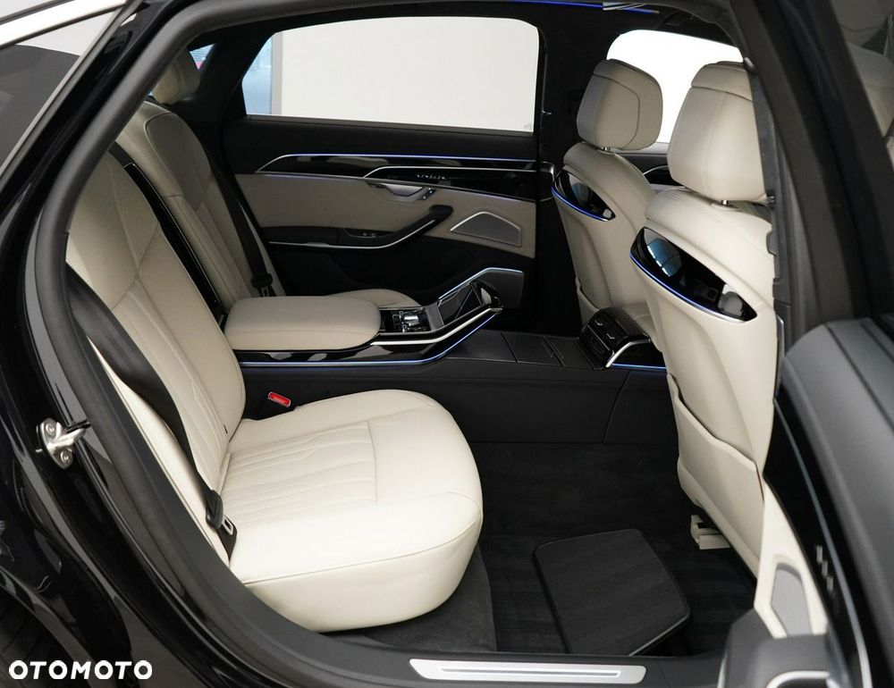 Audi A8 - 16