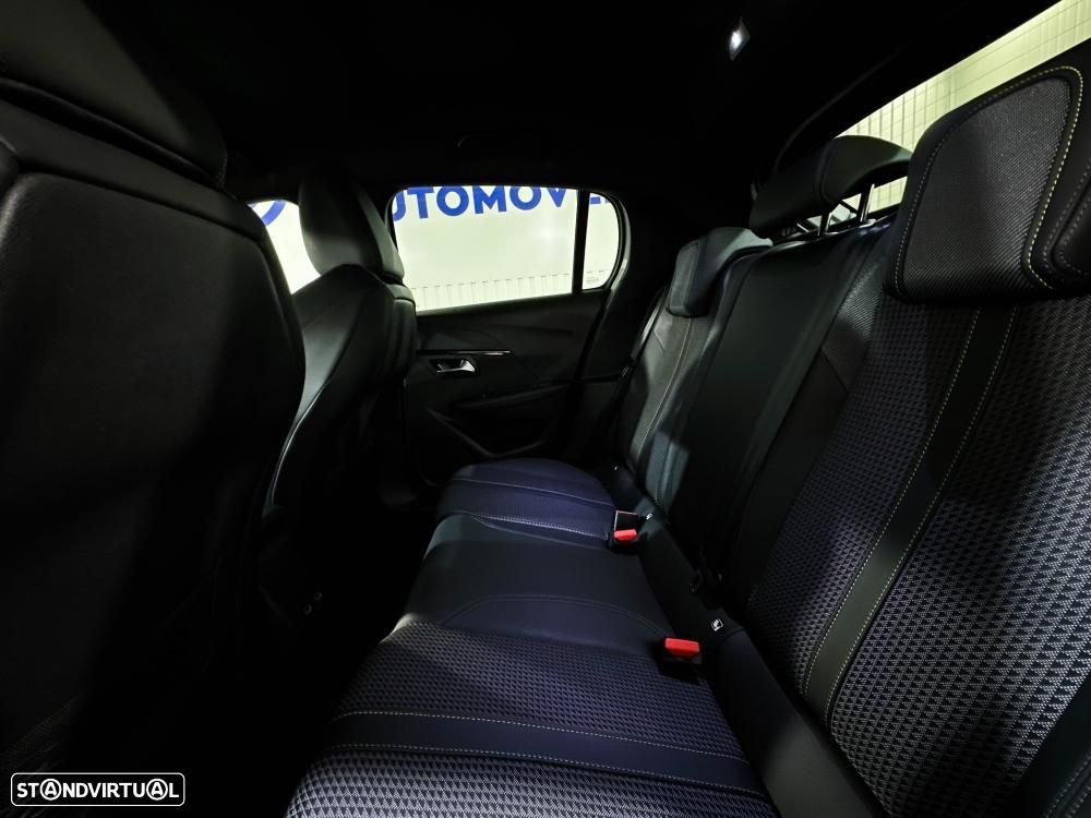 Peugeot e-208 50 kWh GT Pack - 10