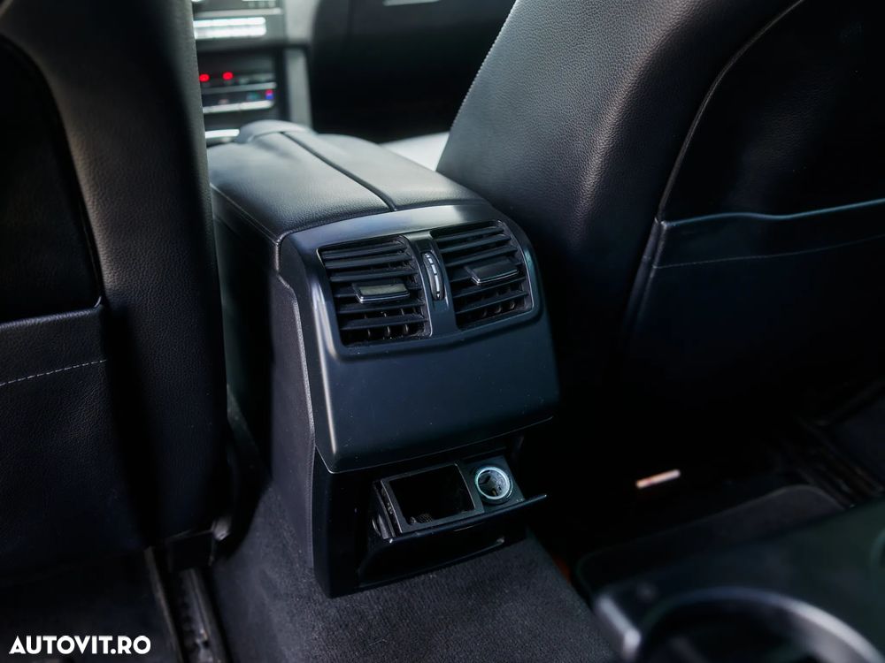 Mercedes-Benz E 220 CDI 7G-TRONIC Avantgarde - 33