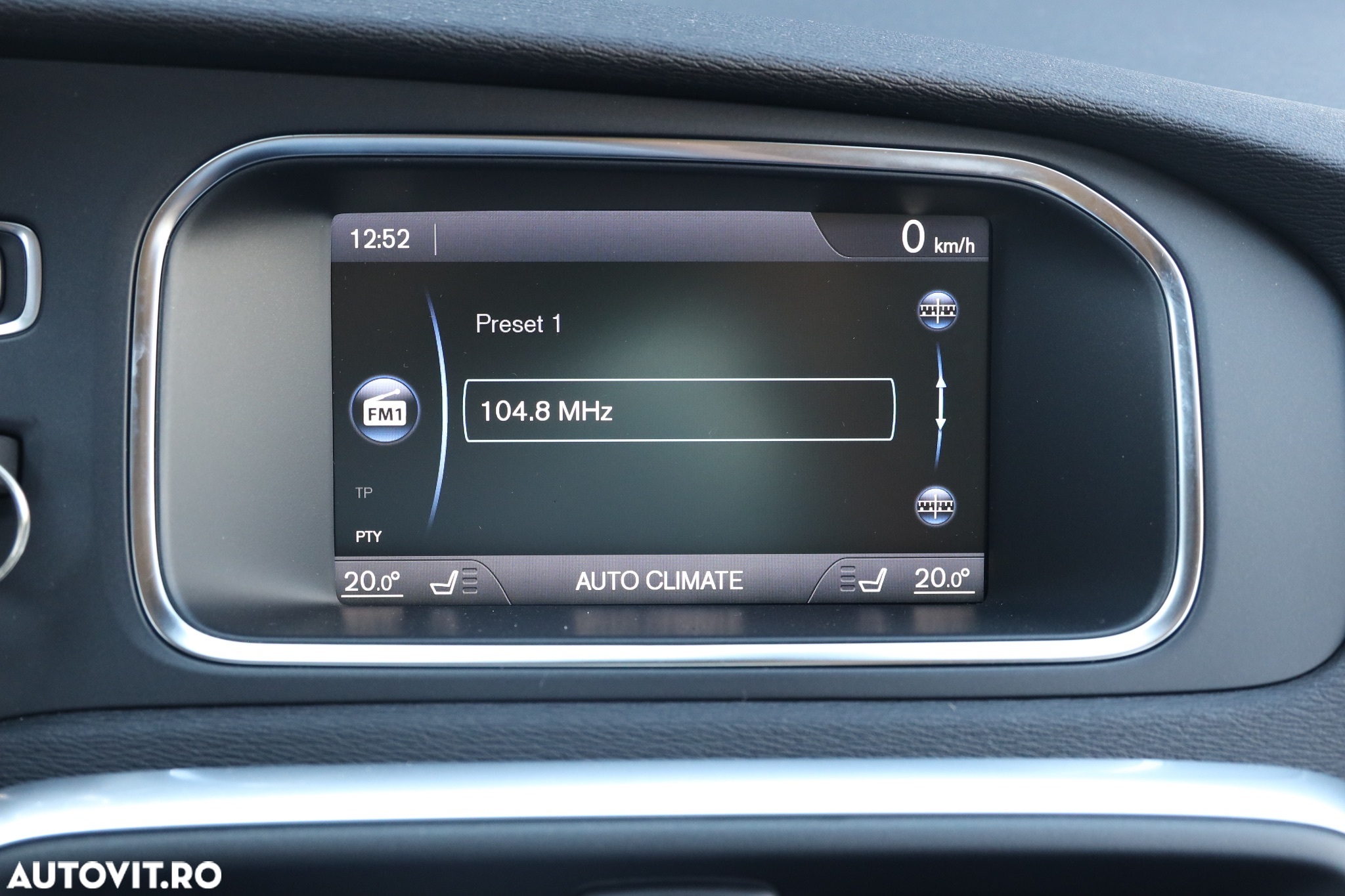 Volvo V40 D2 - 15