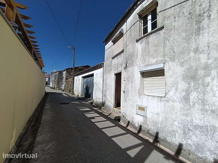 Moradia T4 com 2 casas de banho em Penacova - Grande imagem: 2/60