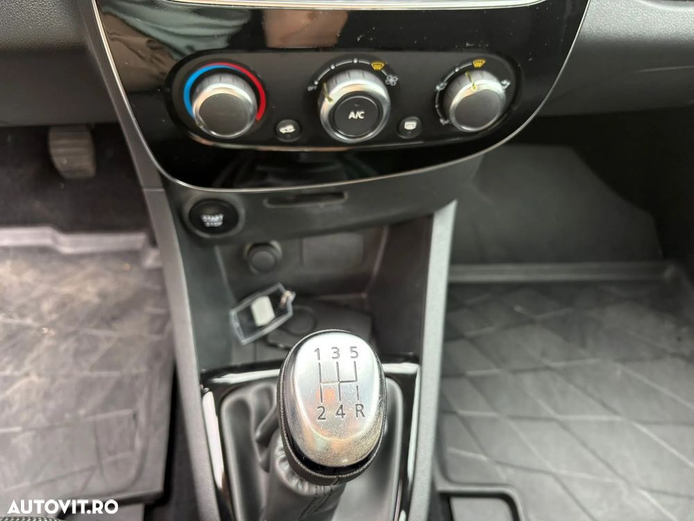 Renault Clio Estate TCe Zen - 8
