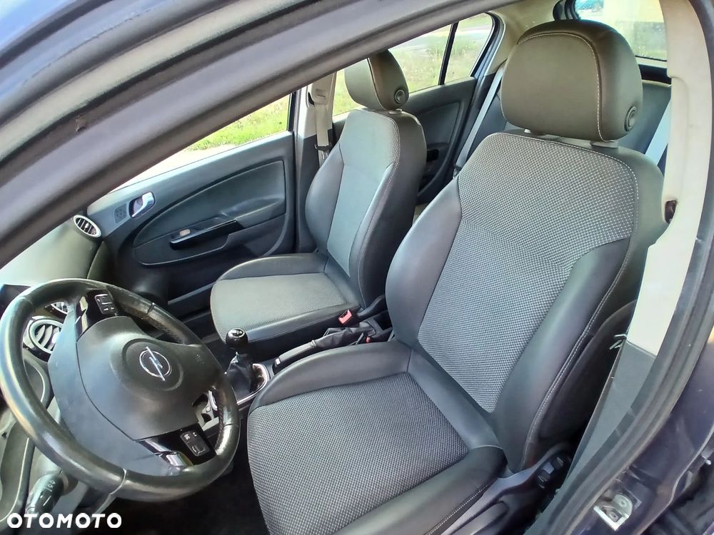 Opel Corsa 1.4 16V Innovation 110 Jahre - 22