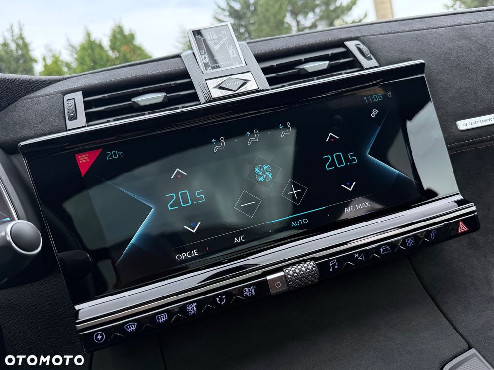 DS Automobiles DS 7 Crossback 1.6 PureTech GPF Performance Line + - 28
