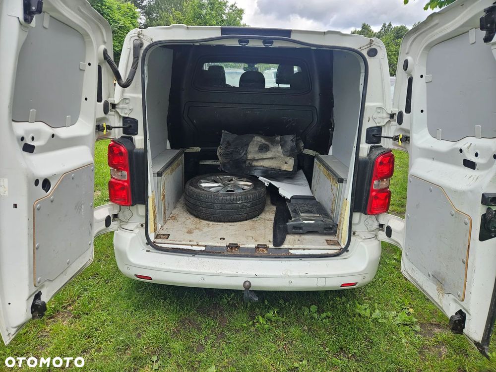 Citroën Jumpy Standard EAT8 - 16