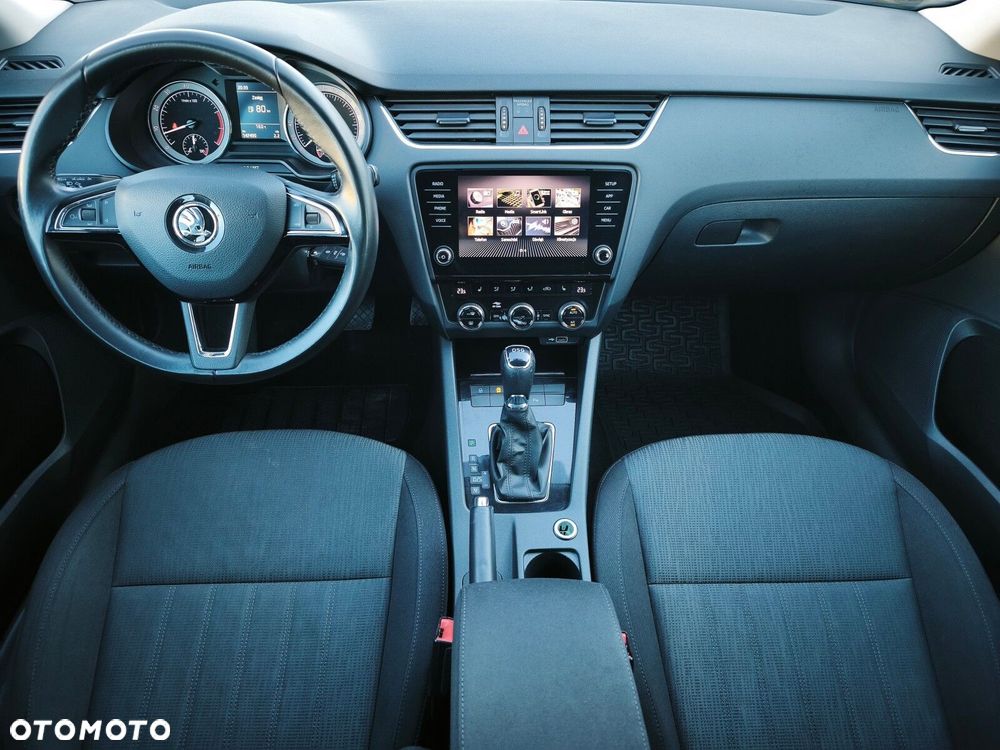 Skoda Octavia 1.5 TSI GPF ACT Style DSG - 4