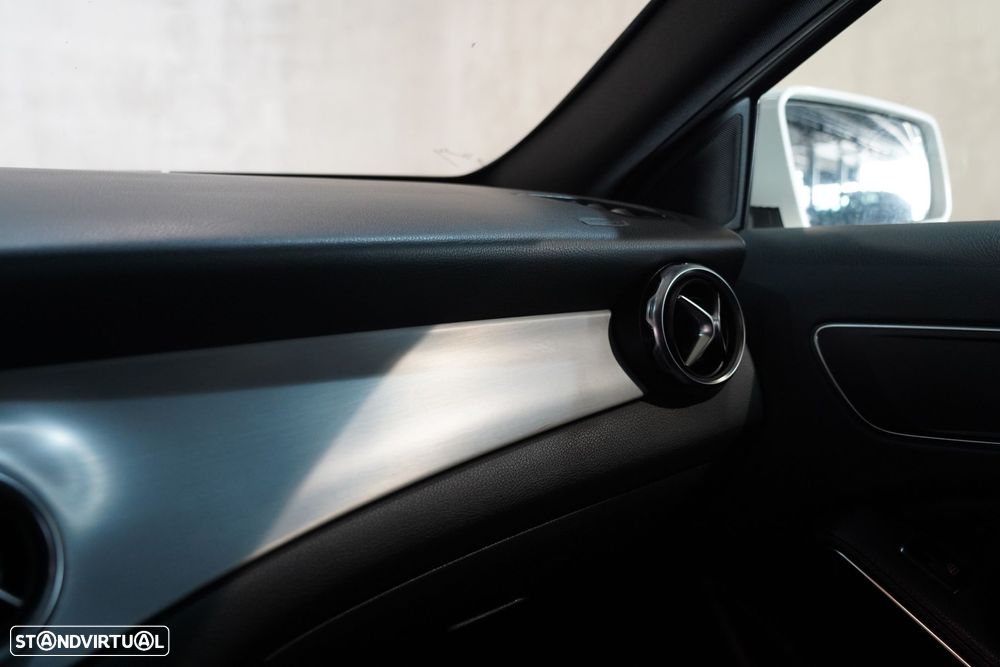 Mercedes-Benz GLA 180 CDI AMG Line - 46