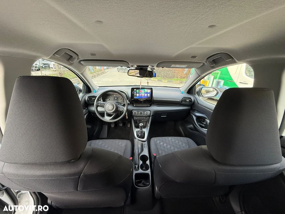 Toyota Yaris 1.5 MT Dynamic - 30