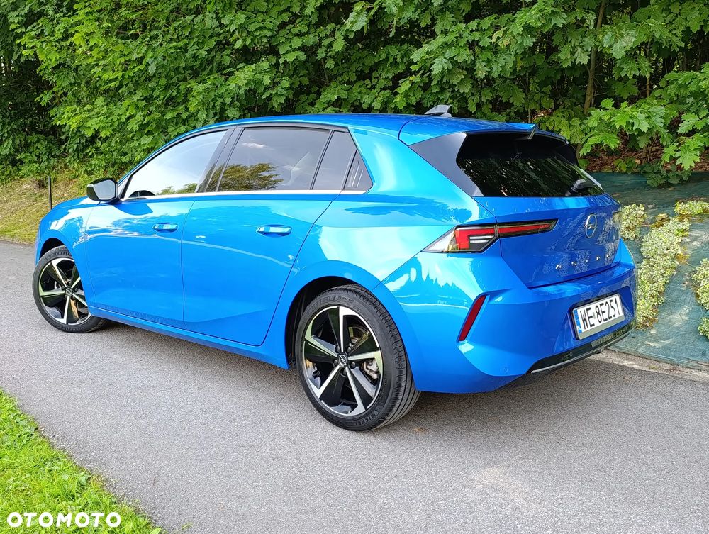 Opel Astra 1.2 T Business Elegance S&S - 2