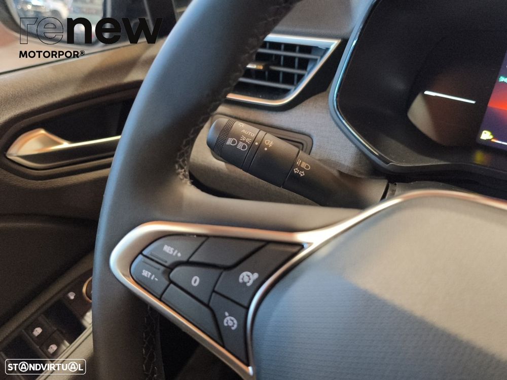 Renault Clio 1.0 TCe Evolution - 14