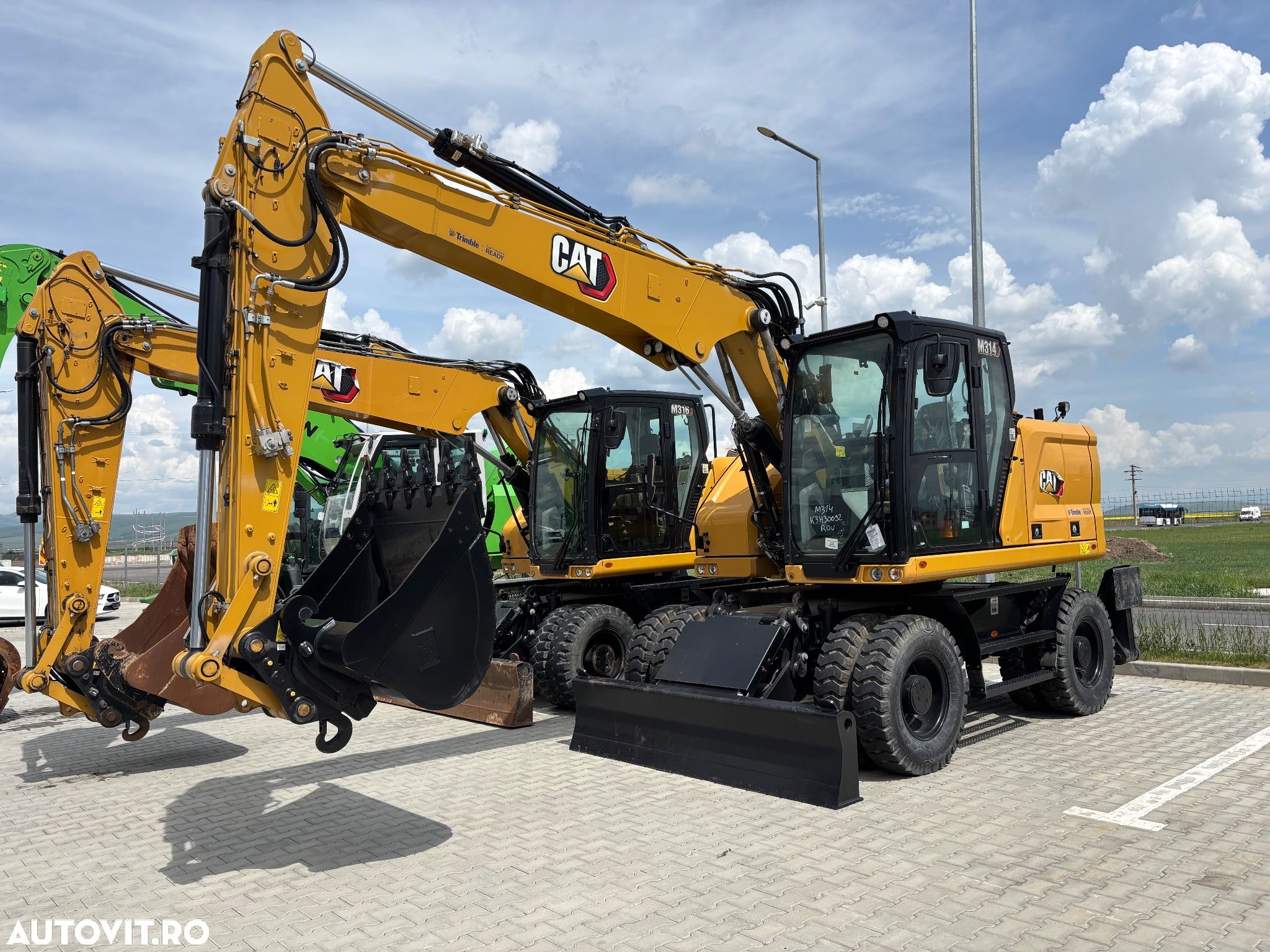 Cat M314, an 2023, utilaj nou/nefolosit, echipat cu sistem de ghidare 3D Trimble din fabrica - 1