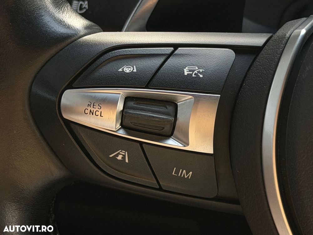 BMW Seria 2 220d Aut. Luxury Line - 24