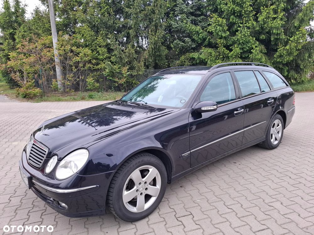 Mercedes-Benz Klasa E 320 T Avantgarde - 27
