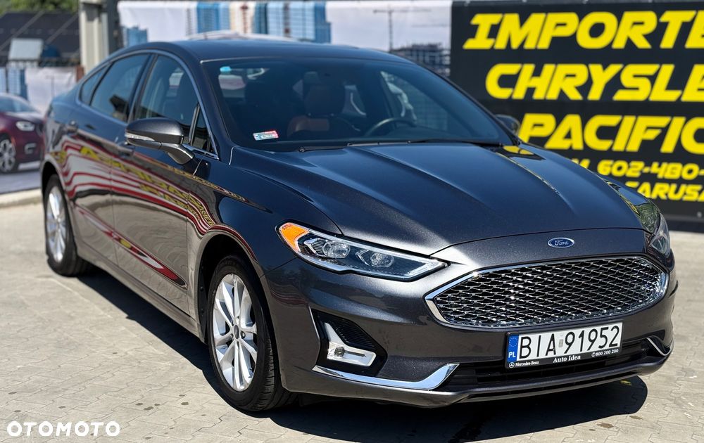 Ford Mondeo 2.0 Hybrid Titanium - 2