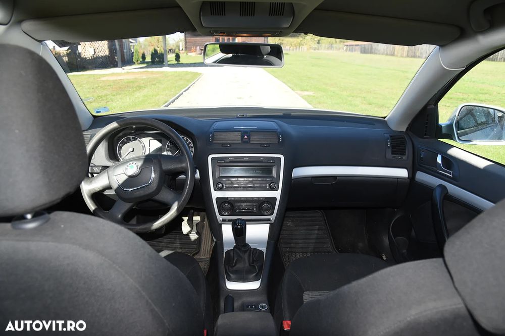 Skoda Octavia 1.4 Ambiente TSI - 4