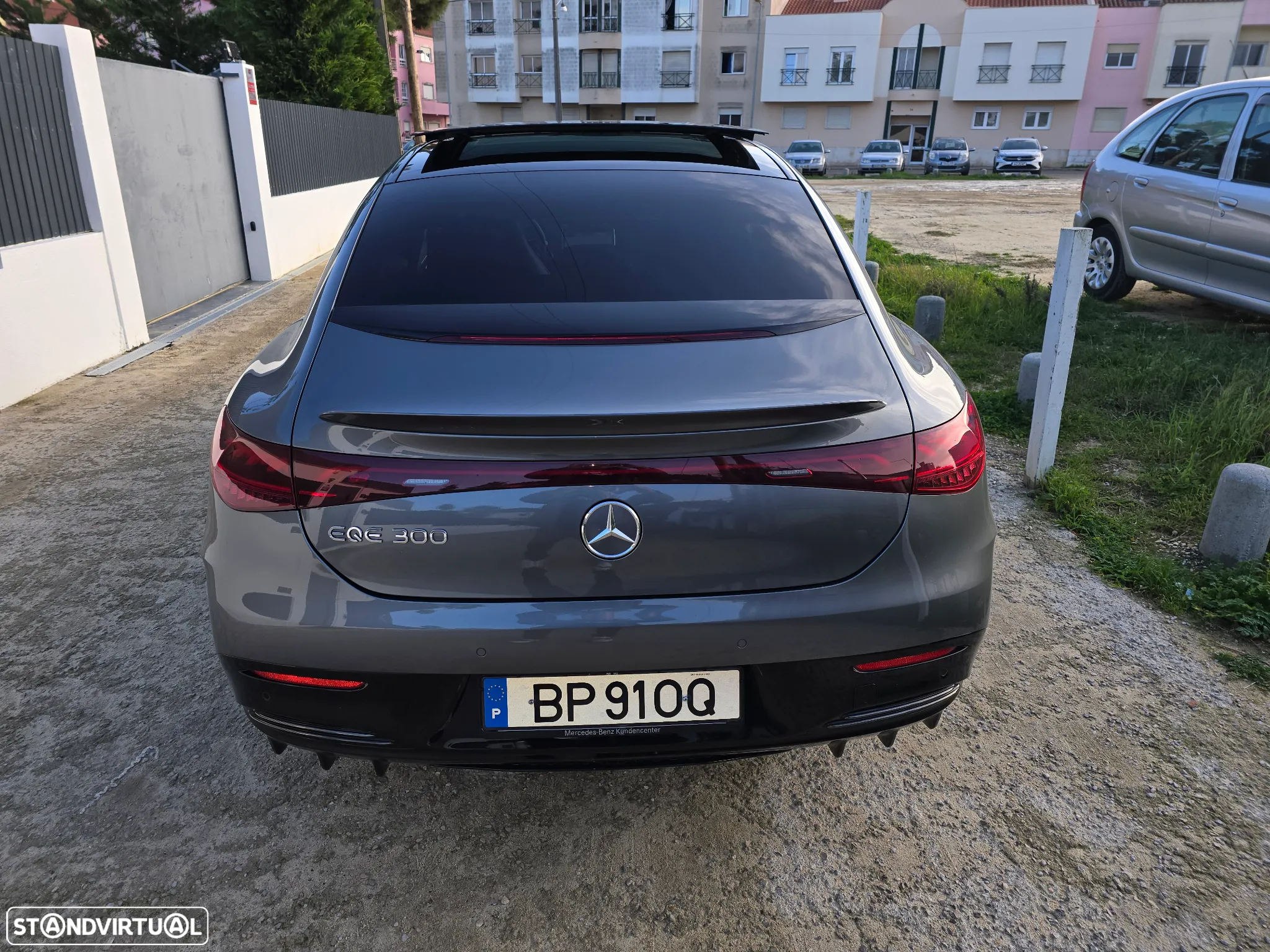 Mercedes-Benz EQE 300 AMG Line - 28