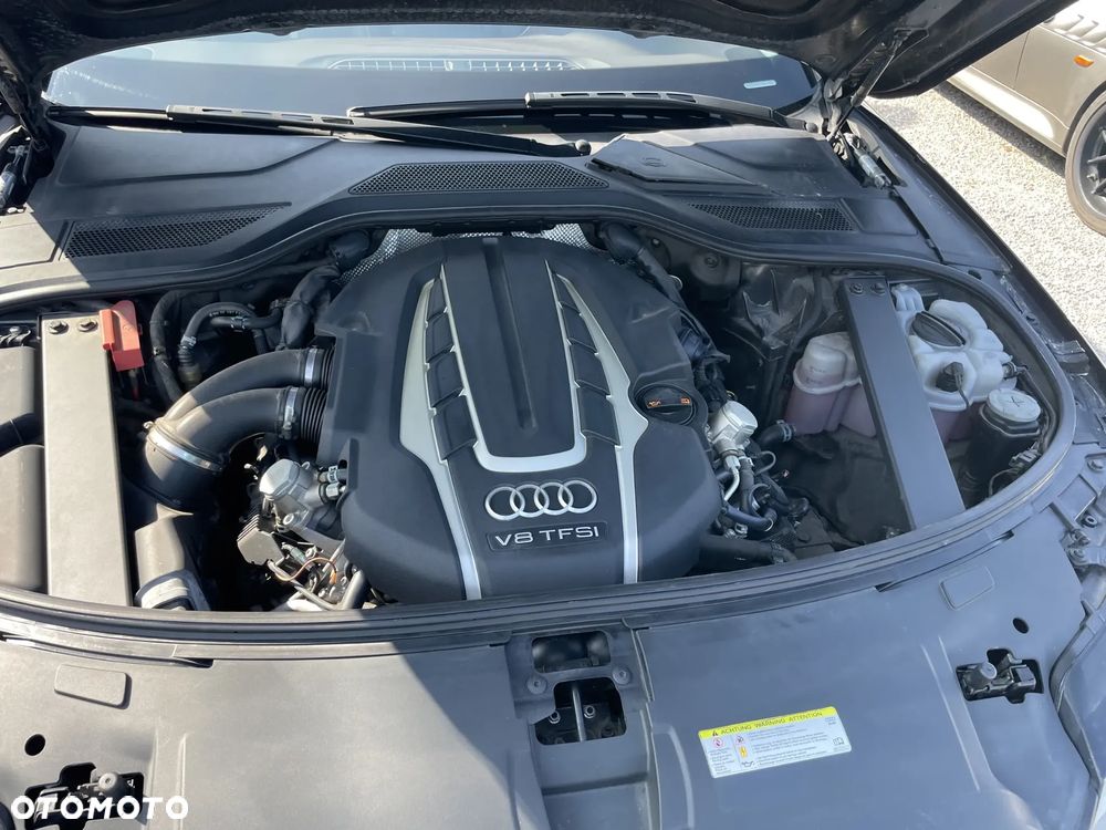 Audi A8 4.0 TFSI Quattro tiptronic - 36
