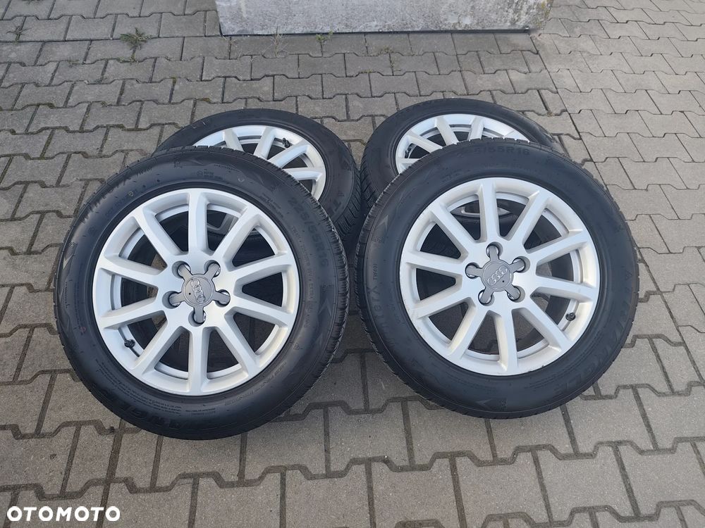 Audi A4 Limousine 2.0 TDI DPF Ambiente - 18