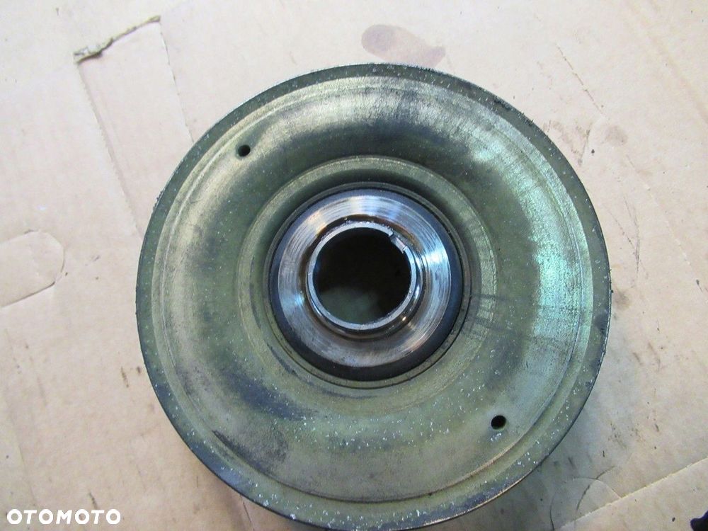 koło pasowe wału trafic vivaro 2.5 dci 6pk - 3