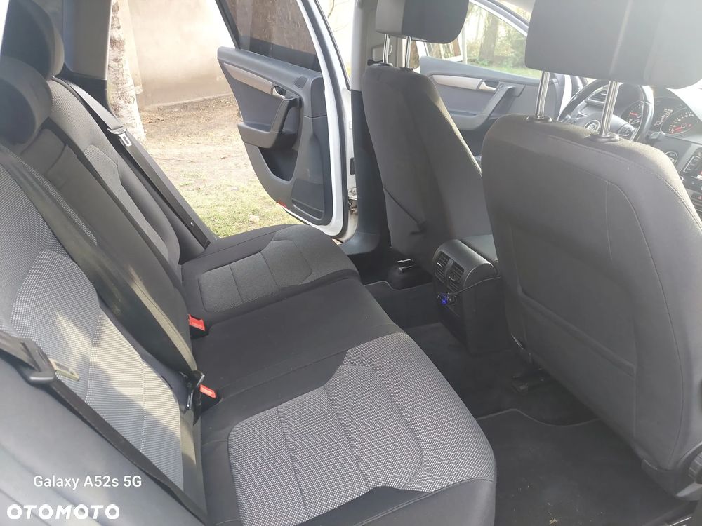 Volkswagen Passat 2.0 Blue TDI DSG SCR Comfortline - 15