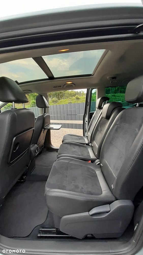 Volkswagen Sharan - 17