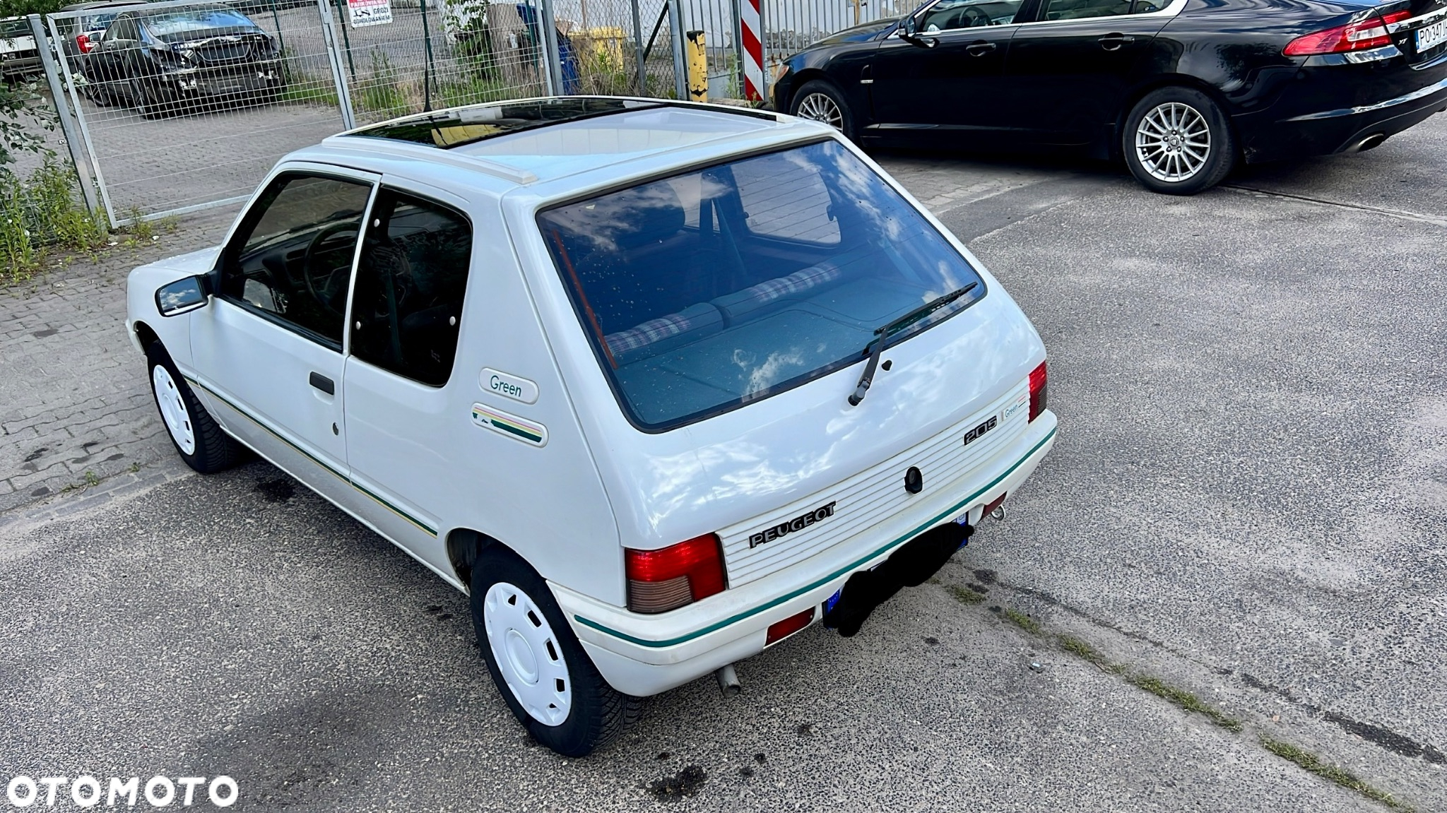 Peugeot 205 - 3