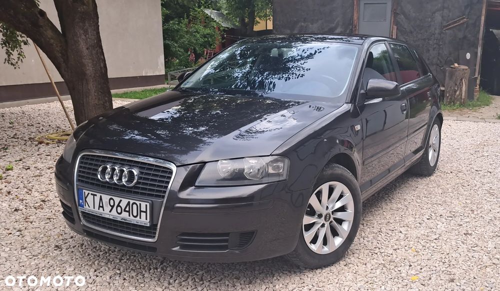 Audi A3 Sportback 1.6 Ambiente - 1