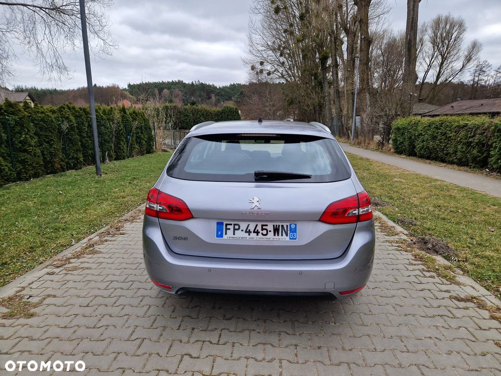 Peugeot 308 - 9