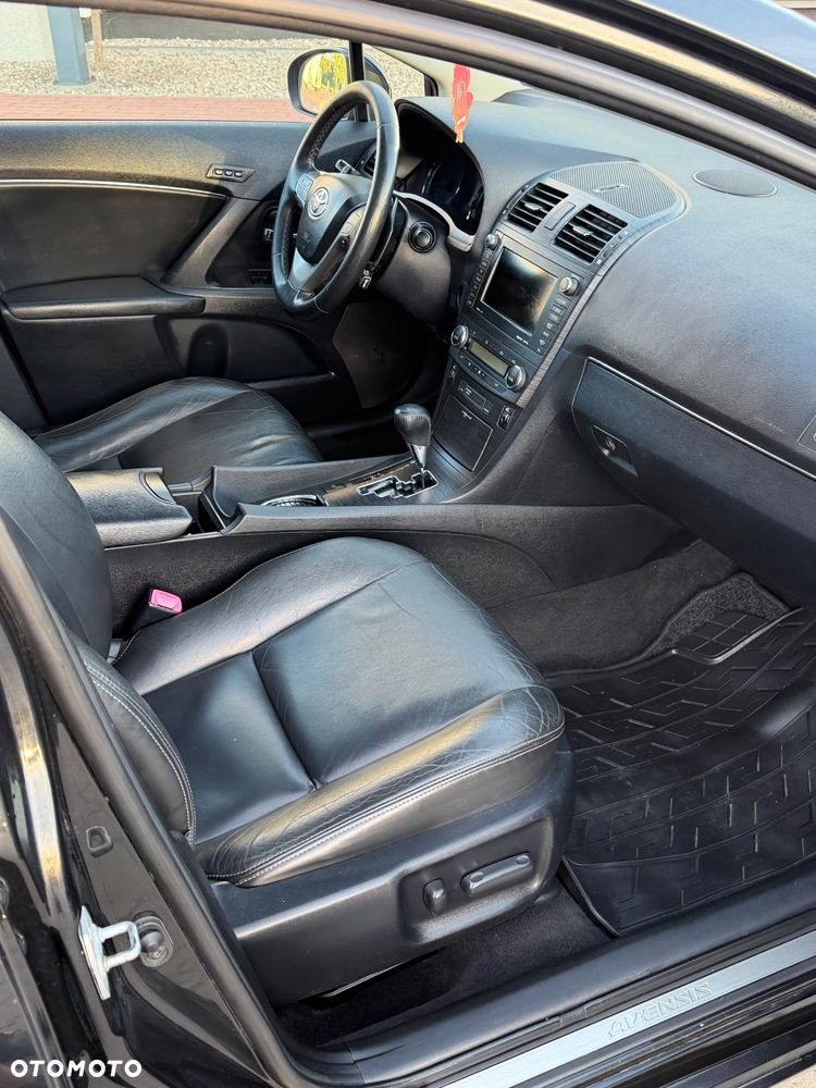 Toyota Avensis 2.2 D-4D Prestige NAVI - 7
