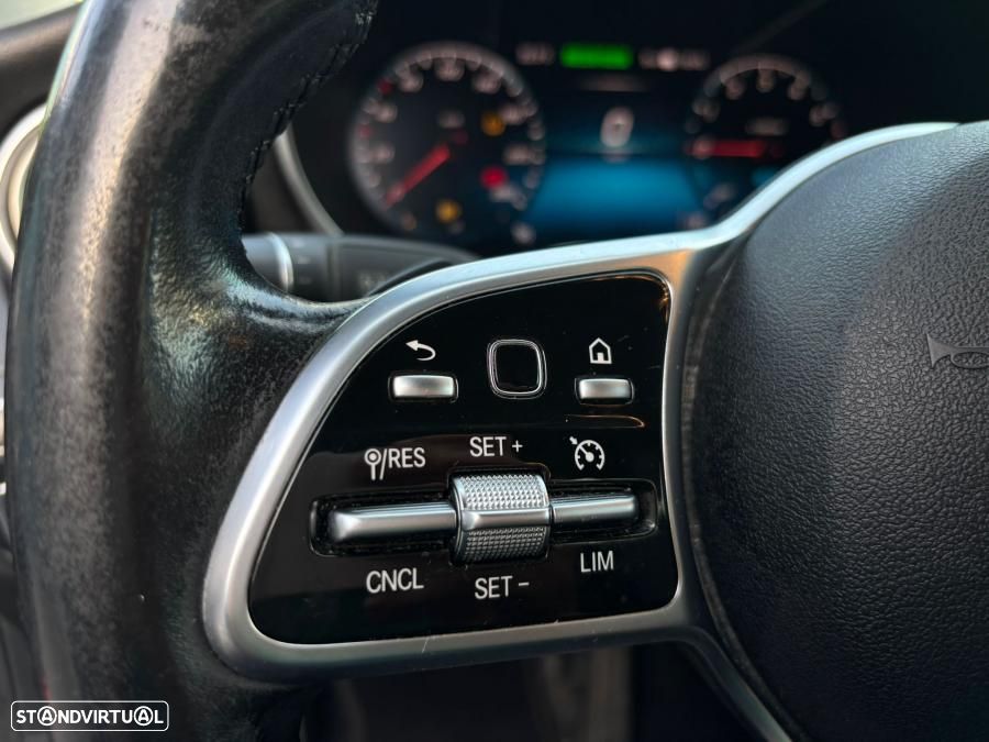 Mercedes-Benz C 300 de Avantgarde - 20