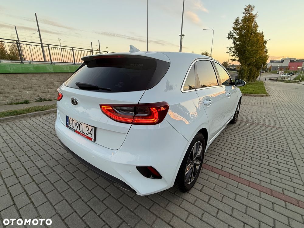 Kia Ceed - 7
