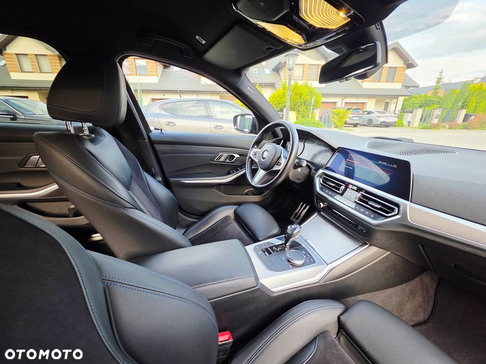 BMW Seria 3 320d Edition M Sport Shadow - 17
